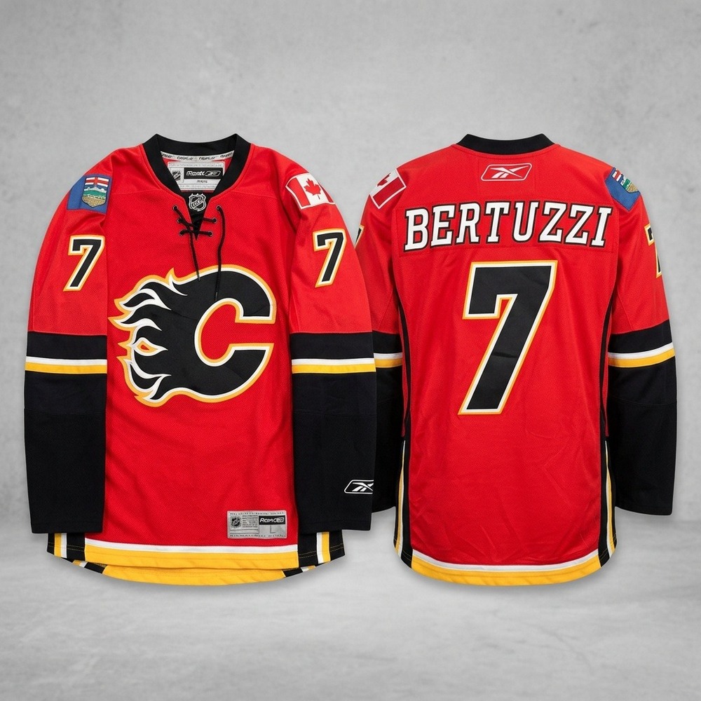 Reebok Calgary Flames Todd Bertuzzi 7 NHL Jersey Red Mens Large 7185A